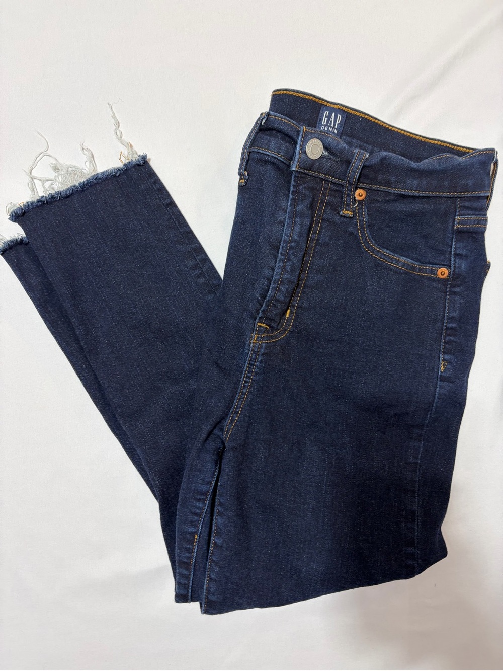 Gap True Skinny Dark Wash Raw Hem Denim Stretch Jeans Size 4 27S Classic Preppy